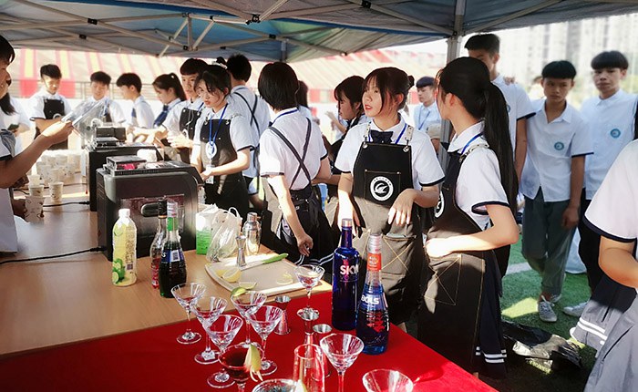 1606118389587204.jpg 咖啡调酒.jpg