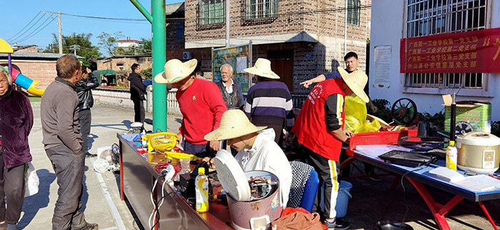 1638262749643665.jpg 2.活动现场.jpg