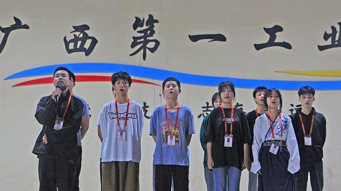 1683169649665326.jpg 03学生会部门节目表演.jpg